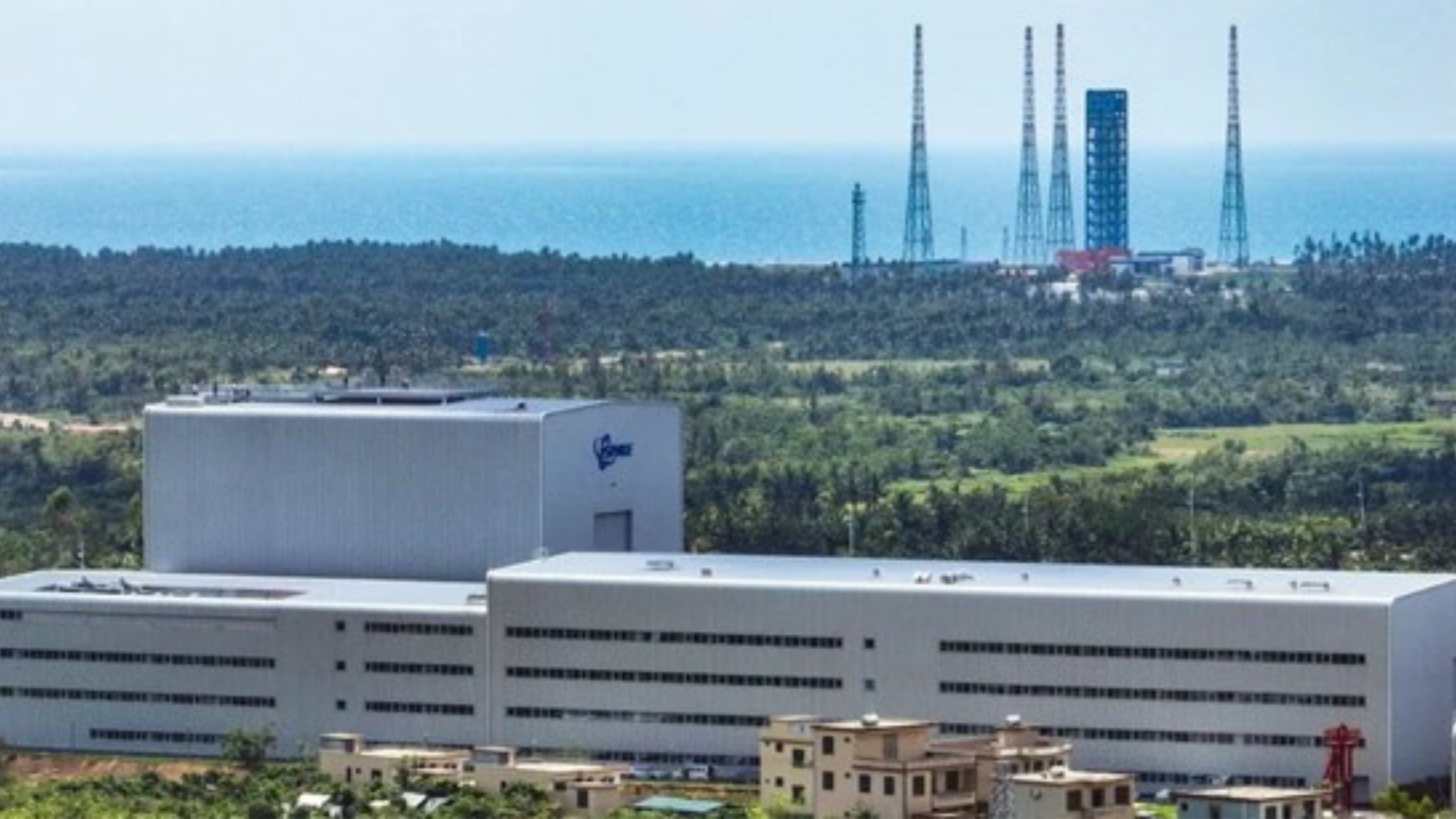Hainan’s commercial launch site utilizes specialized towers and industrial integration to accelerate China’s space sector.