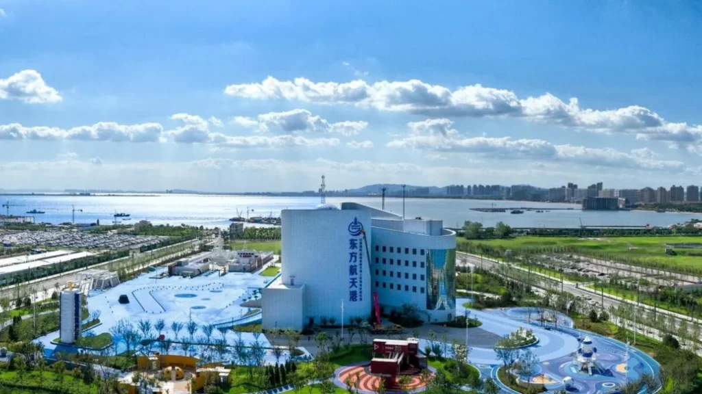 Shandong’s offshore launch hub powers high-efficiency rocket manufacturing an integrated commercial space ecosystem.