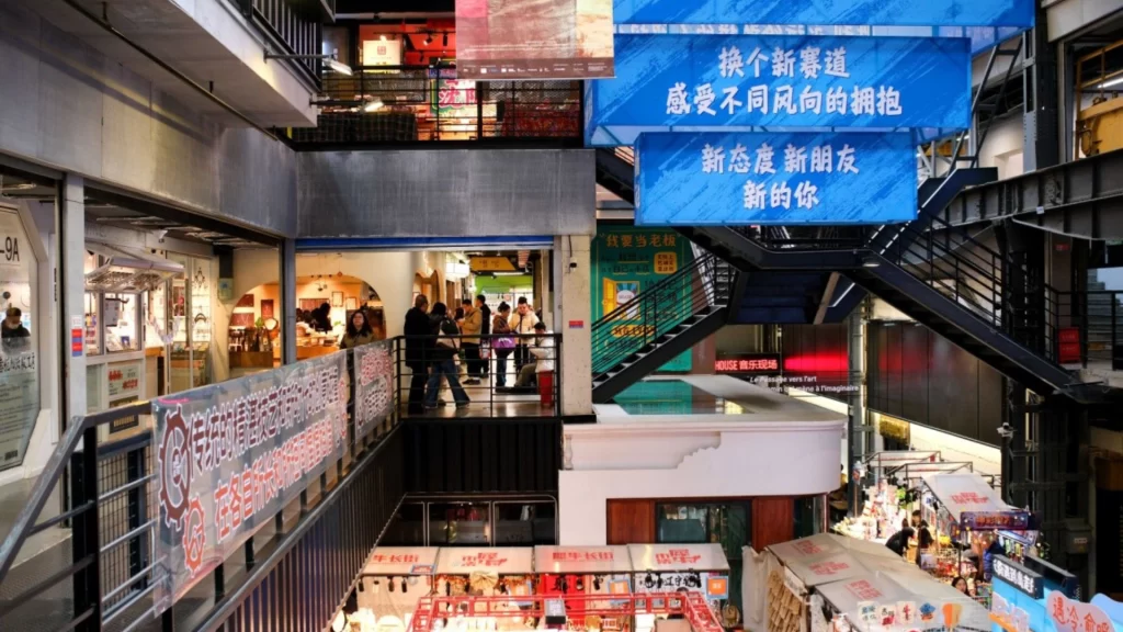 A pocket park in Shenyang, showcasing urban renewal through green spaces and improved residential livability.