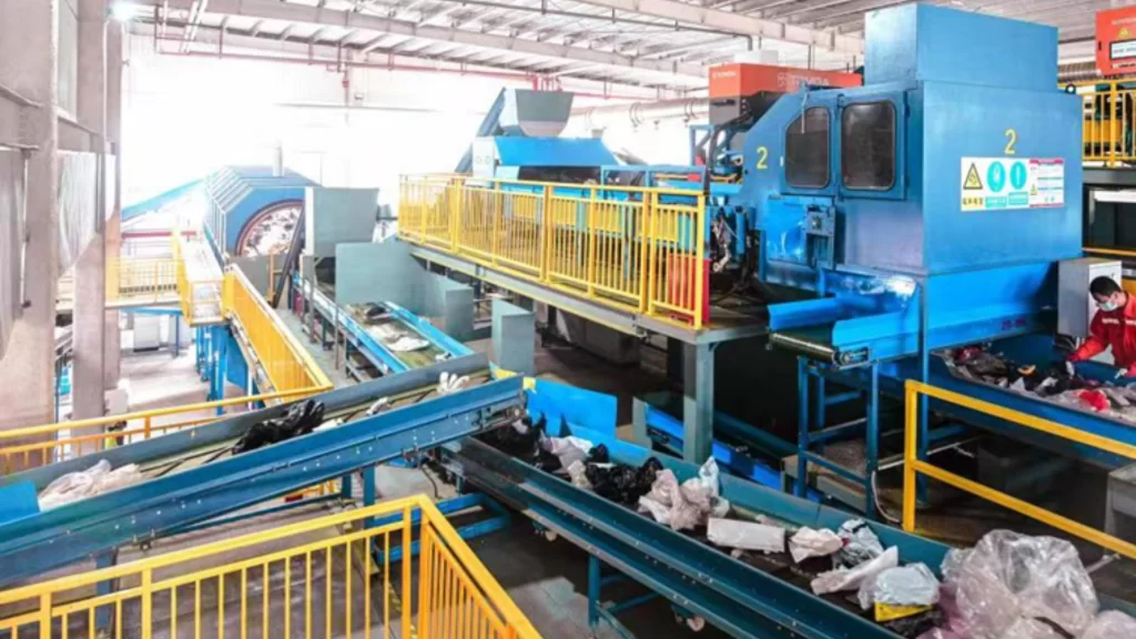 Xiamen residents and industries use intelligent sorting and life-cycle controls to combat emerging pollutants.