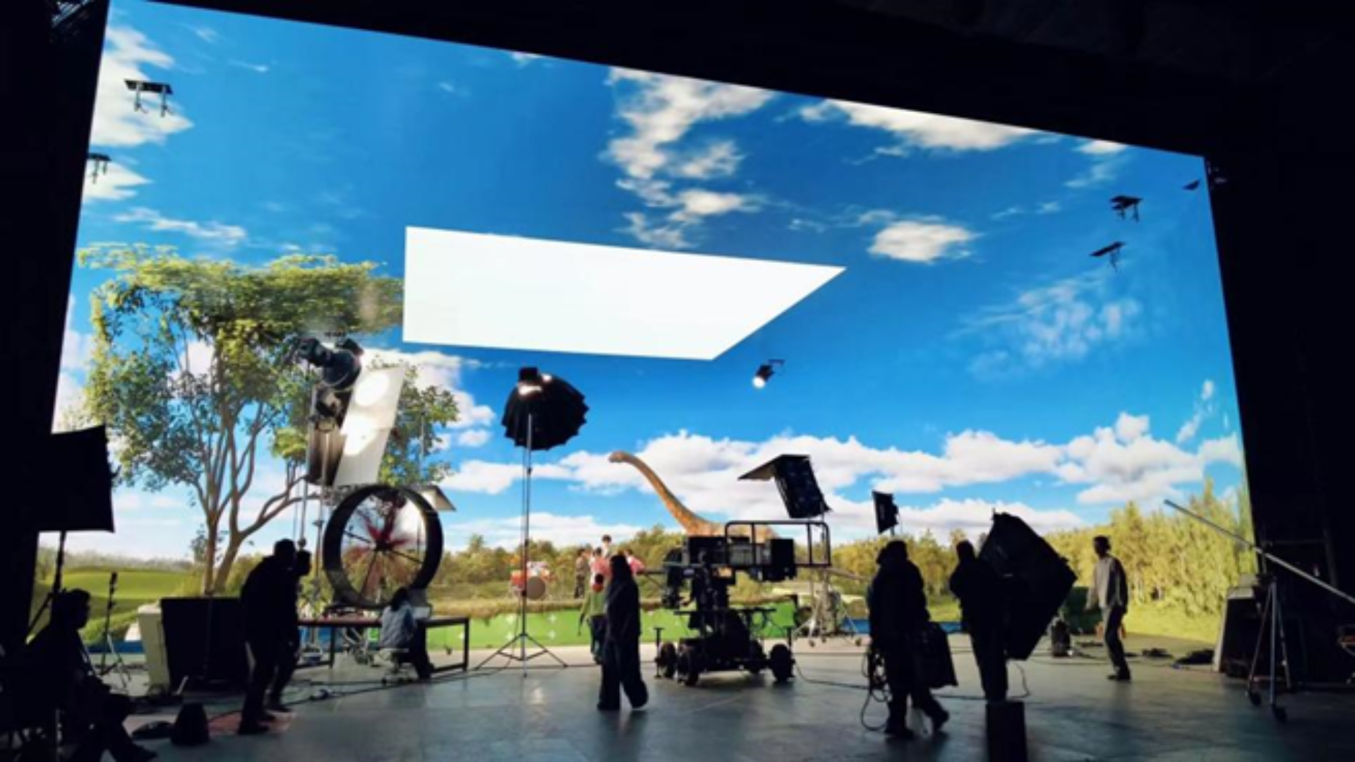 Advanced AI film studio in Deqing using curved LED screens for immersive virtual production.