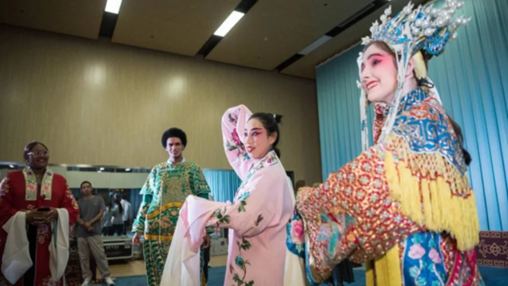 American youth participate in traditional Chinese opera costume and cultural exchange programs in China.