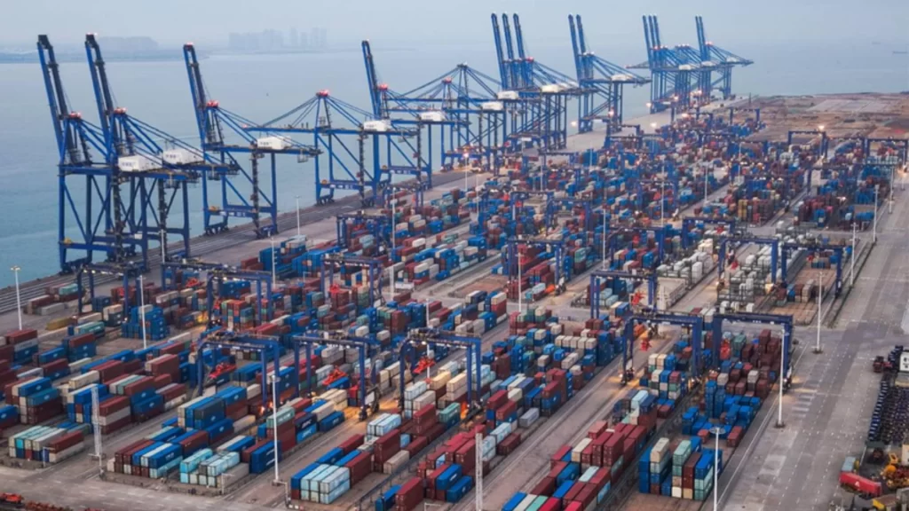 Hainan Free Trade Port enhances global opening-up through independent customs operations and tailored enterprise support.