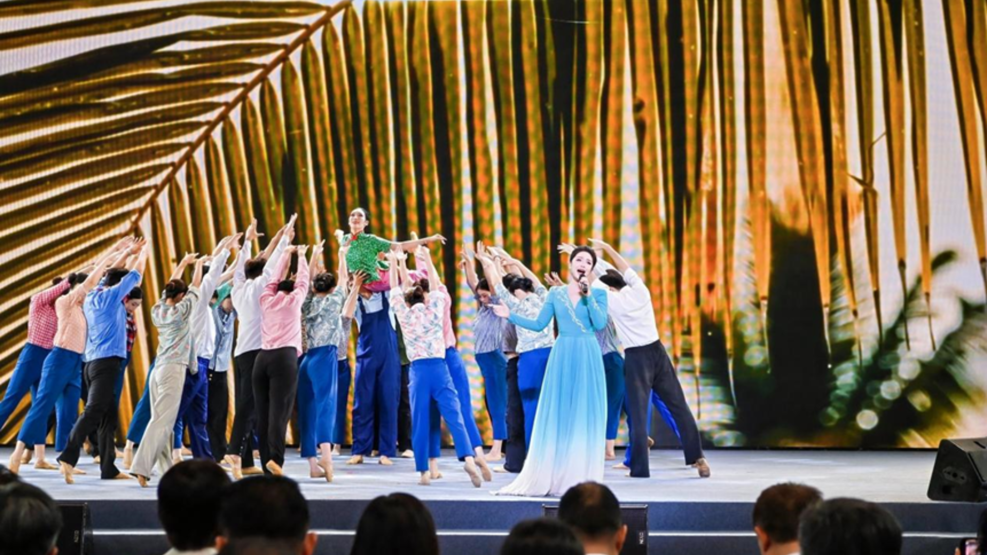 2026年文昌南洋文化节开幕,海内外乡亲齐聚共筑航天新城。