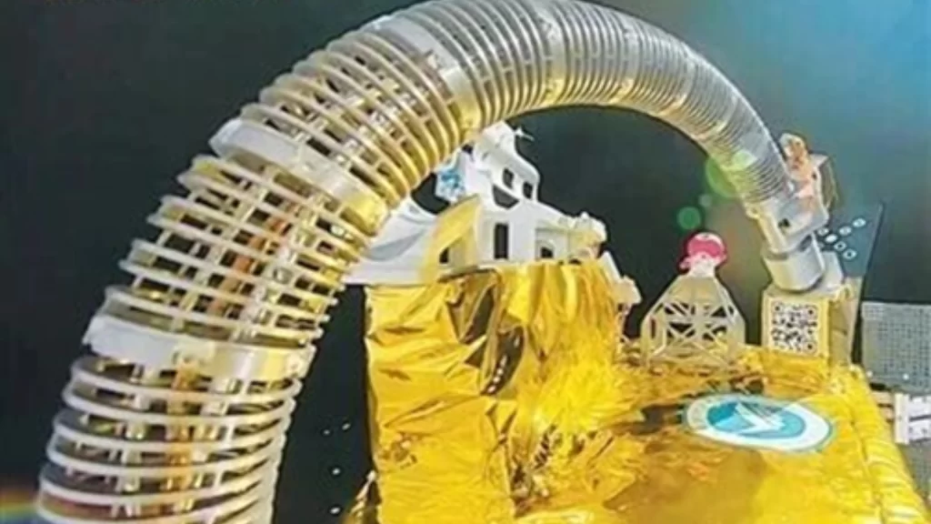 China's experimental Yuxing-3 06 satellite verifying flexible robotic arm refueling technology in orbit.