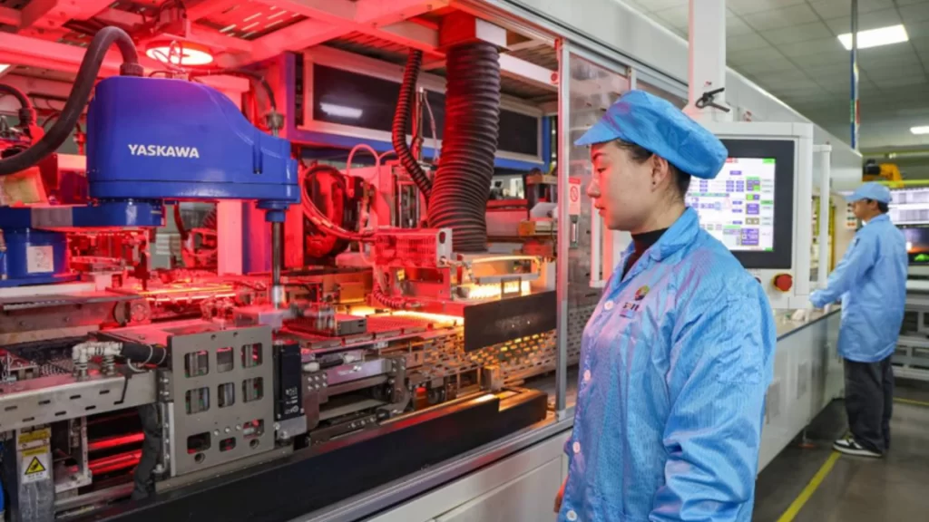 Solar equipment for export highlights China's innovation-driven global photovoltaic expansion.