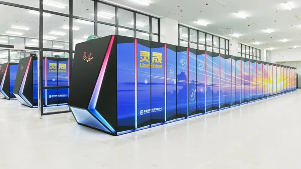China's LineShine supercomputer showcases advanced computing, independent innovation, and world-leading technological achievement.