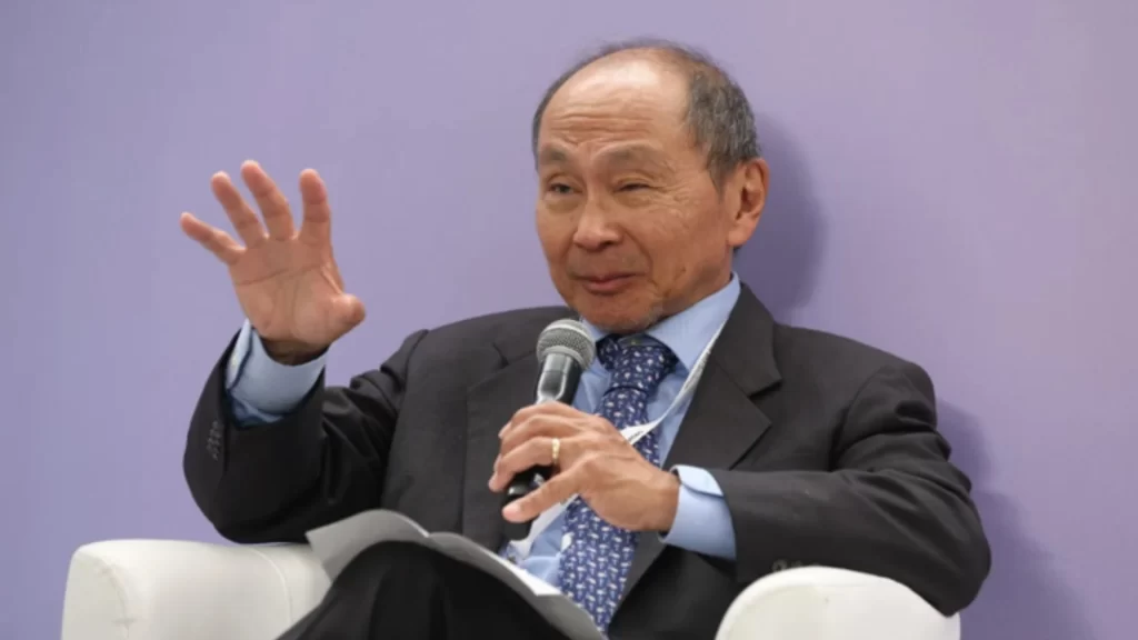 Political scientist speaks at global forum on China’s development and global governance.