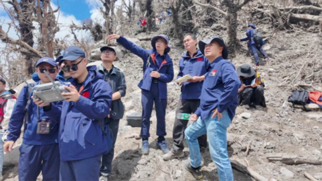 Emergency teams perform a multi-dimensional rescue operation following a severe mudslide at Gyirong Port.