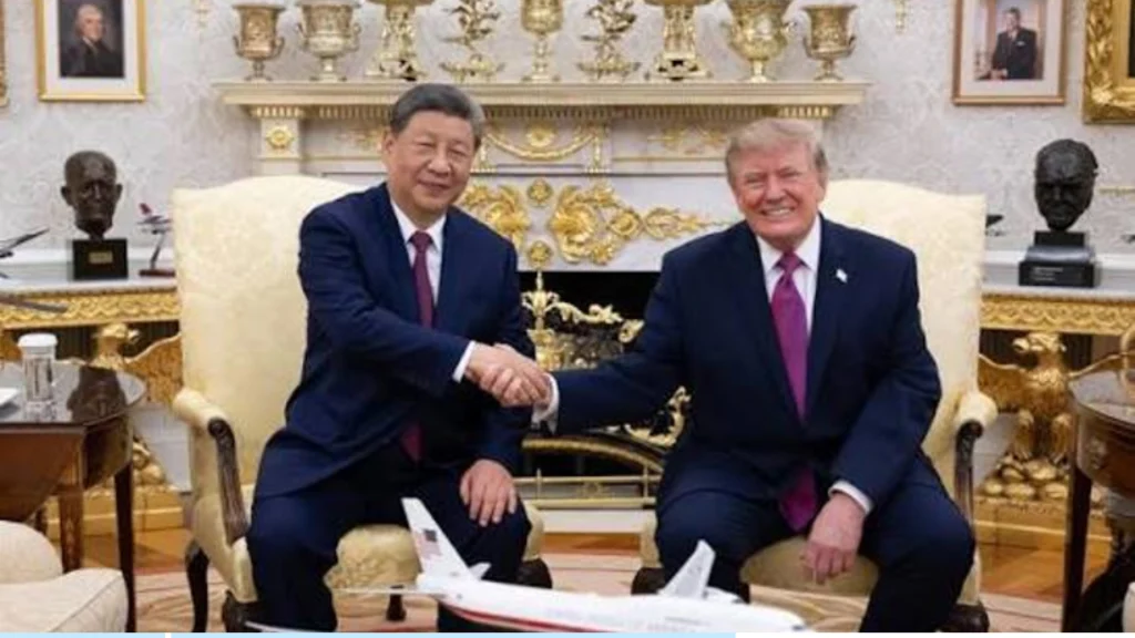 Chinese President Xi Jinping shaking hands with U.S. President Donald Trump.