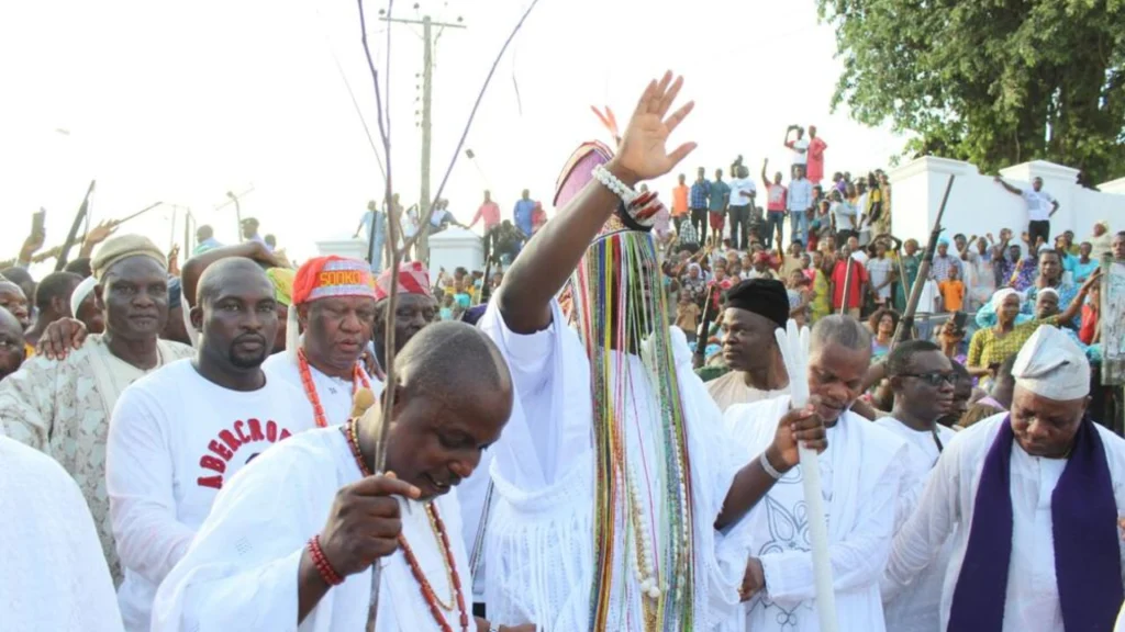 Ooni wears the Aare Crown during Ile-Ife’s Olojo Festival.